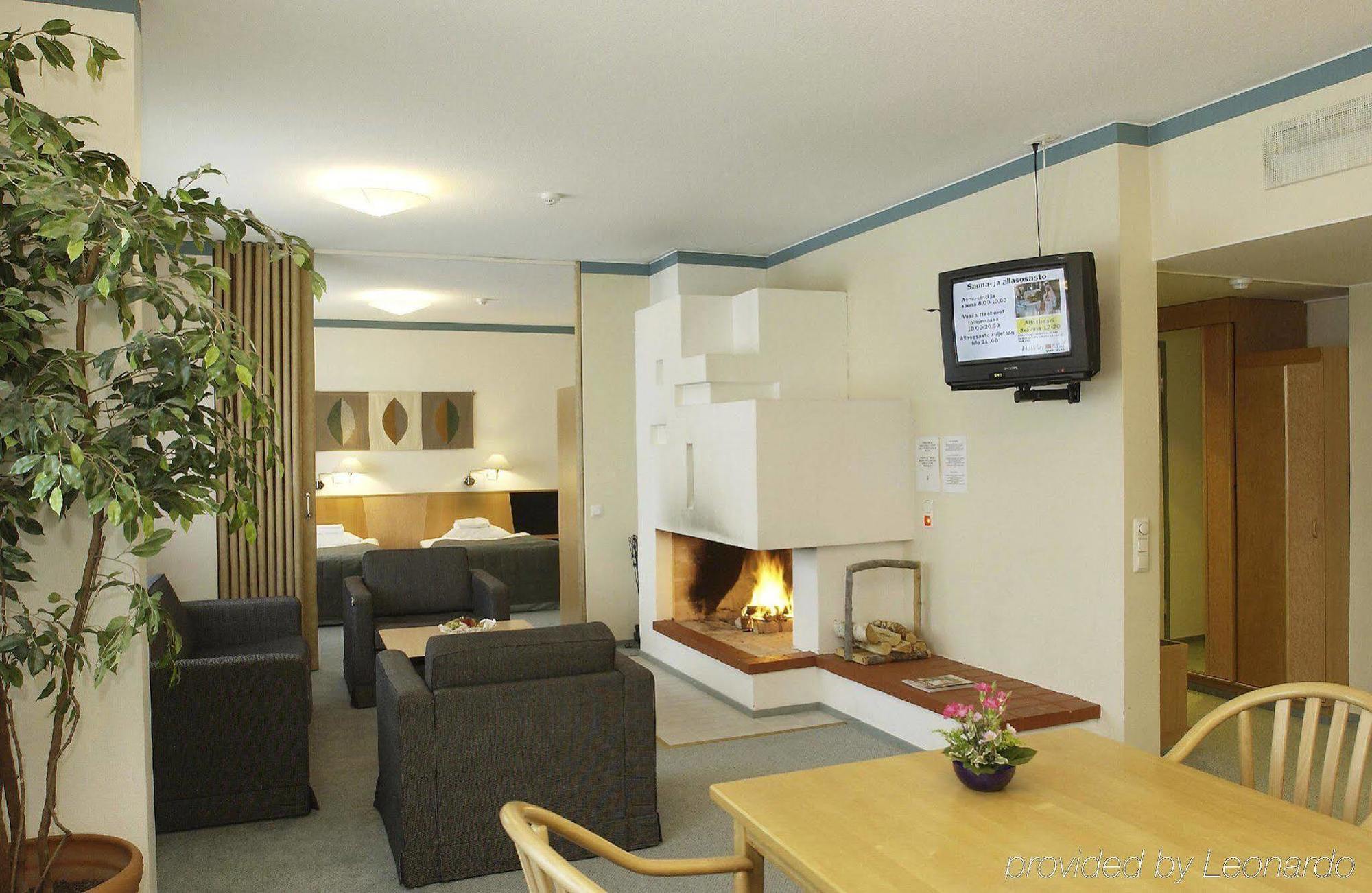 Club Hotel 4*